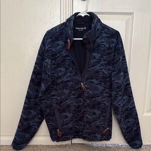 Outdoor Voices Men's Blue Camo Half Zip